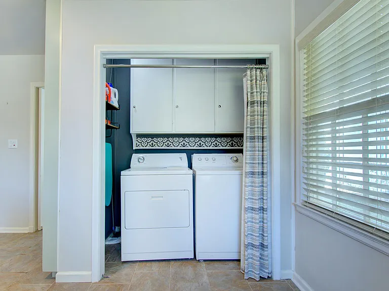 2239 S Louisville Ave — Photo 15