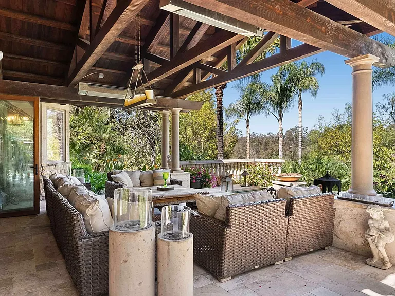 15708 Circo Diegueno Rd — Photo 18