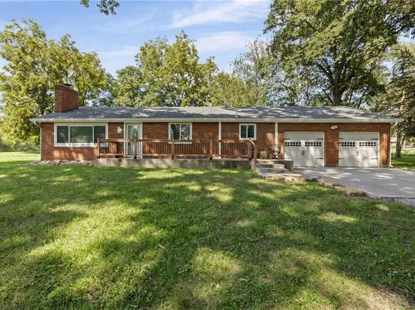 301 N 169th Hwy, Trimble, MO 64492