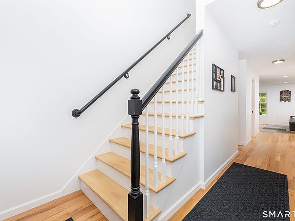 5th image of 51 Gillette Way #51