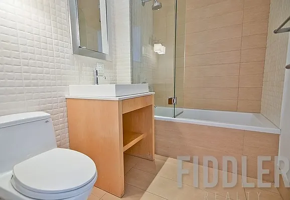 Rented by Fiddler Realty | media 28