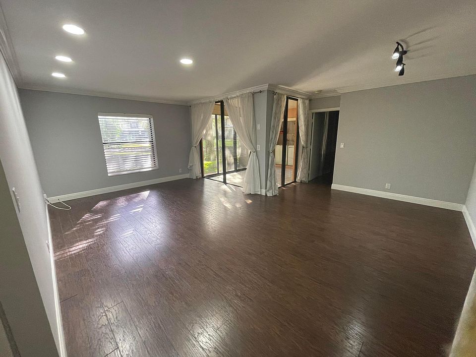 1st image of 4743 Carambola Circle N #27124