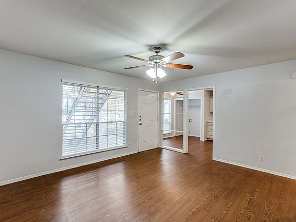 3rd image of 1212 Hollow Creek Dr #B