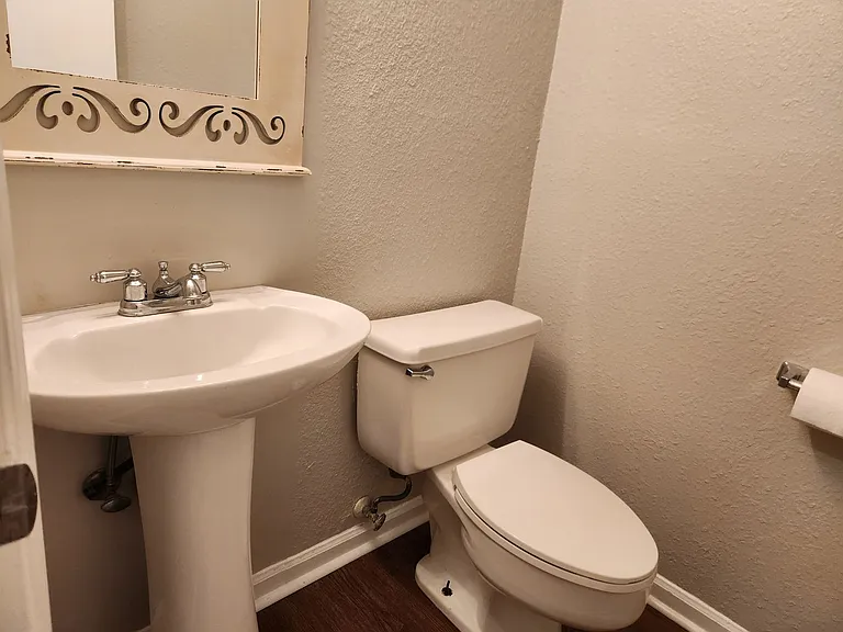 140 Windmill Ln — Photo 12