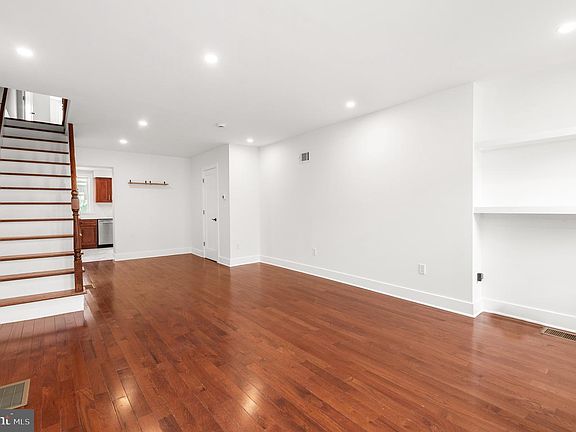 2nd image of 1629 Annin St
