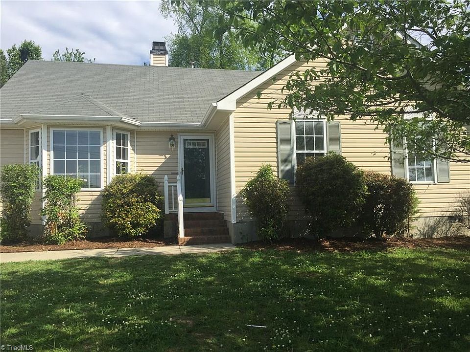 1st image of 122 Hammond Dr