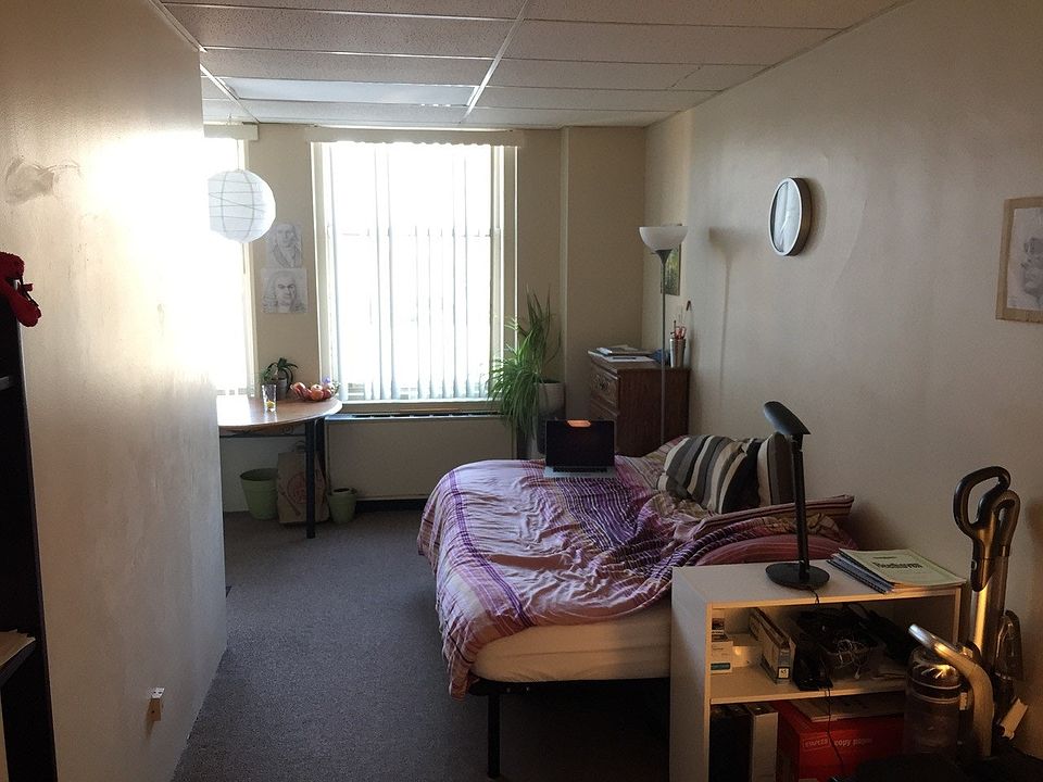 2nd image of 50 Chestnut St APT 705