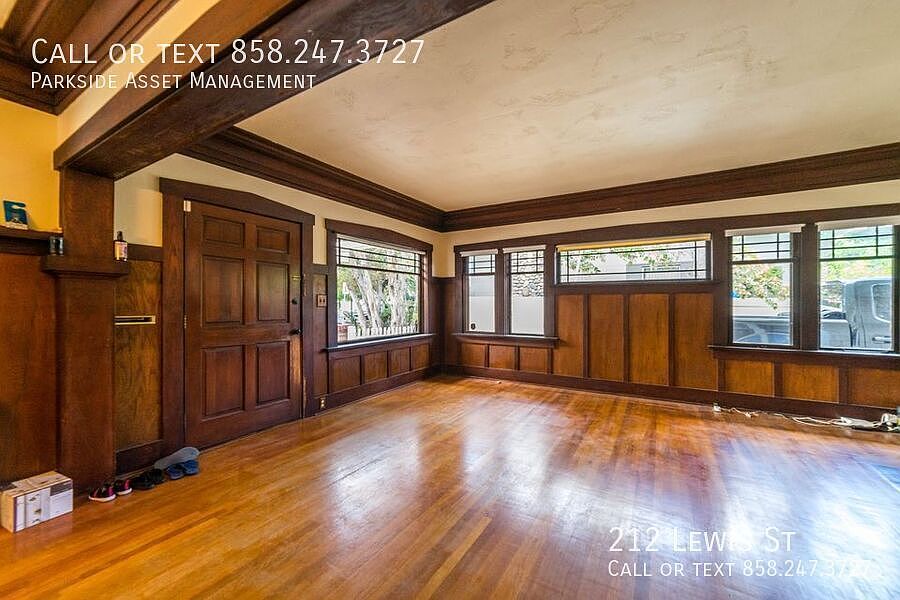 1st image of 212 Lewis St