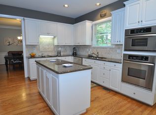 5233 Downing Creek Dr, Charlotte, NC 28269
