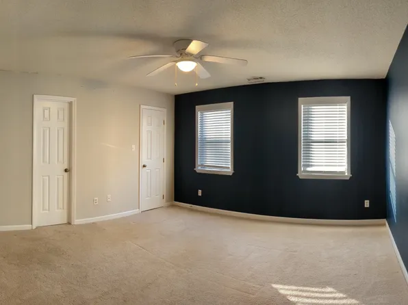 5400 Scenic View Ln, Raleigh, NC 27612