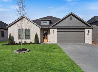 6910 SW High Meadow Blvd, Bentonville, AR 72713