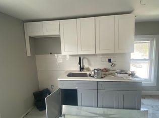 845 Garden St FLOOR 3, Elizabeth, NJ 07202