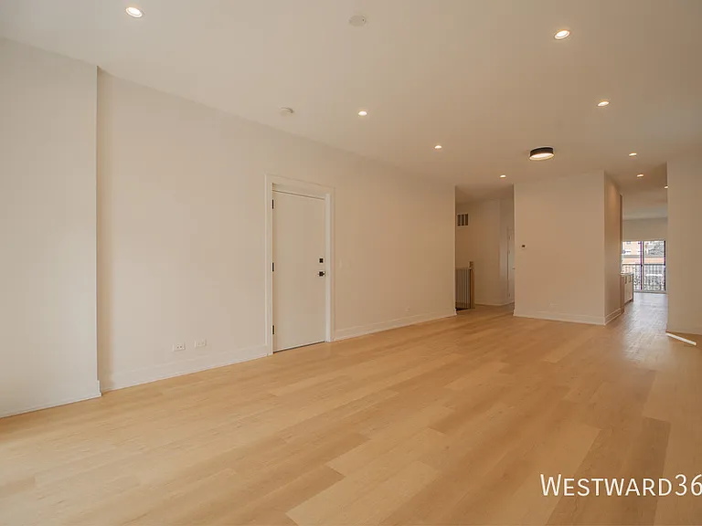 2042 W Washington Blvd #1E — Photo 12