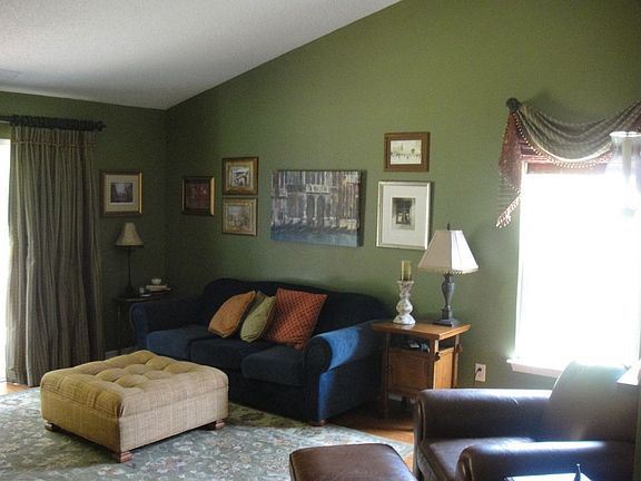 Vaulted Ceilings in Great Room