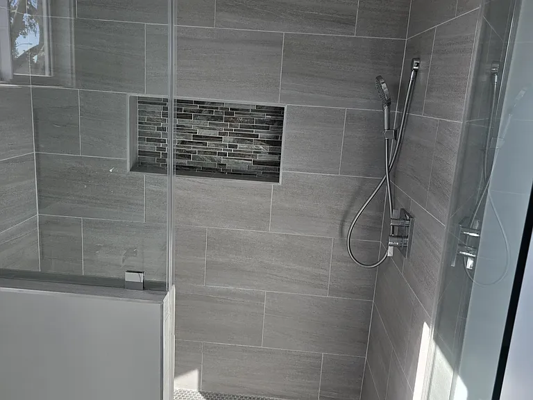 Master shower