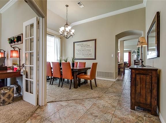3rd image of 2529 Sedalia Ct