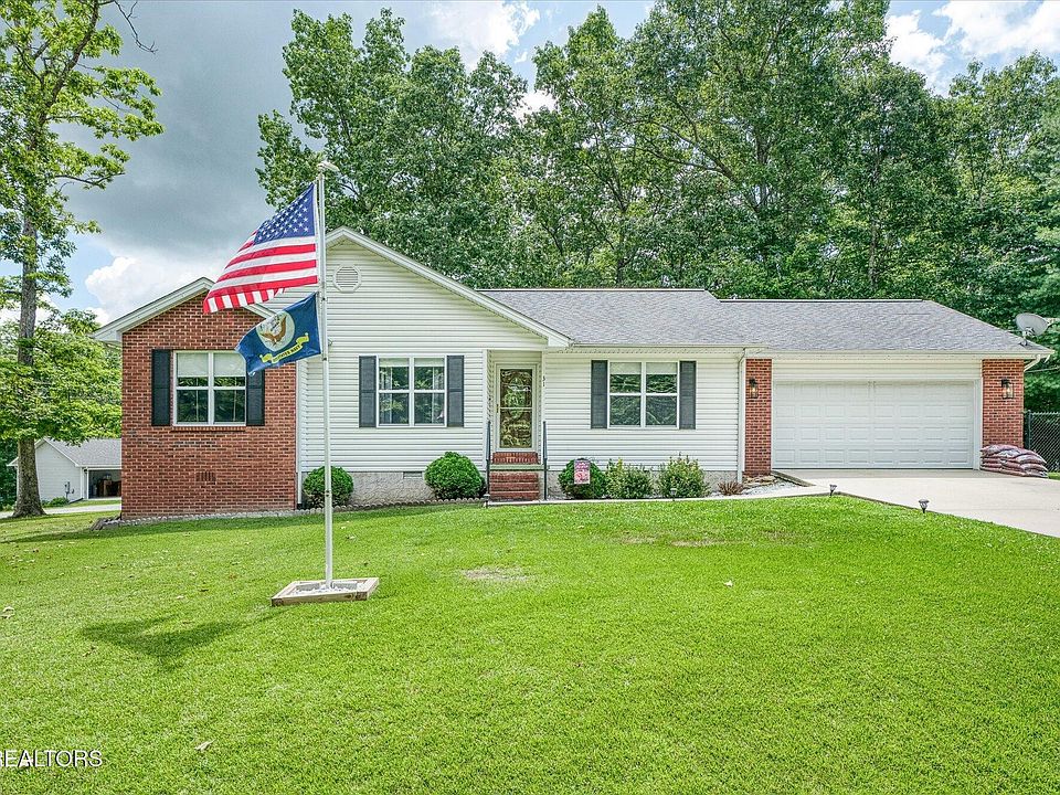 1st image of 31 Oklahoma Ct