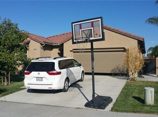 5674 Cambria Dr, Mira Loma, CA