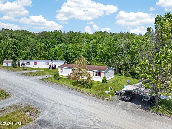 4th image of 131 Hollister Dr