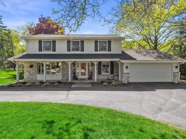 685 Adelman COURT, Brookfield, WI 53045