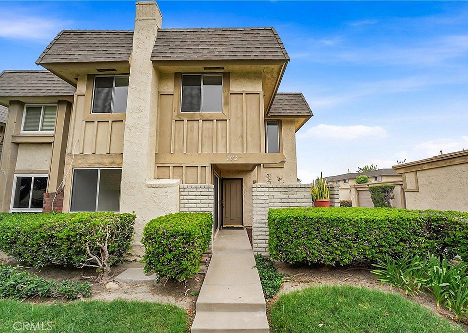 1st image of 2012 E Figwood Ln