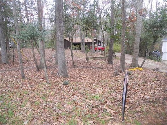 3rd image of 390 Driftwood Dr