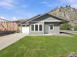 14898 Red Delicious St, Entiat, WA 98822