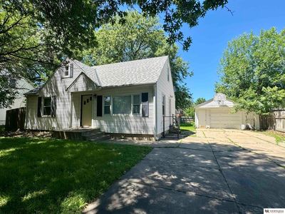 2945 N 54th St, Lincoln, NE, 68504