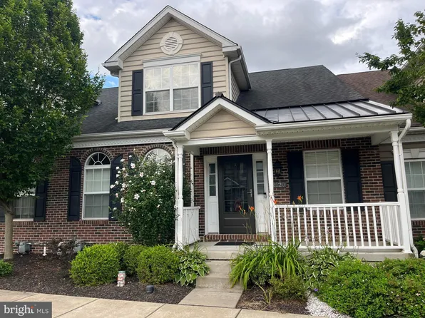 2120 Glenhaven Way, Pennsburg, PA 18073
