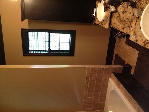 5th image of 314 La Villa Cir
