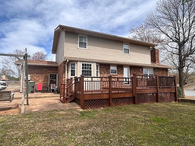 2nd image of 1323 Pine Burr Ln