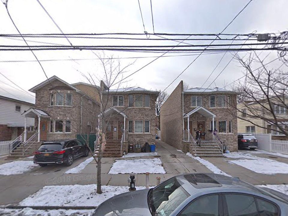 1st image of 15158 18th Ave