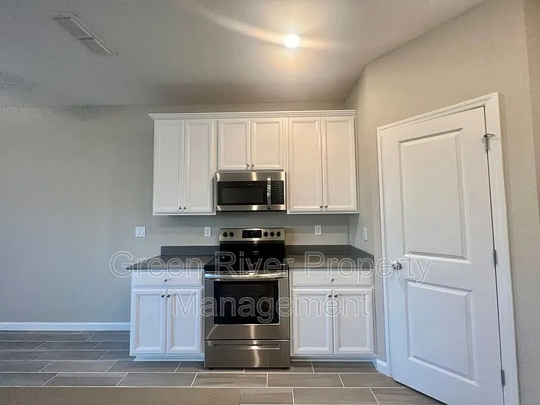 375 Boracay Cir — Photo 10