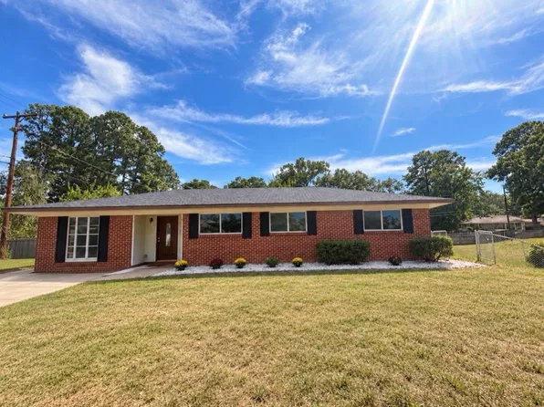 900 Watterman St, Minden, LA 71055
