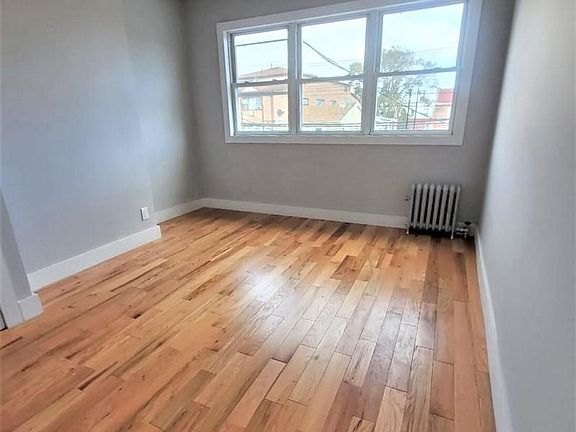 4th image of 1224 E 92nd St #1