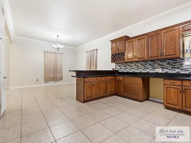 6045 Danubio Ct — Photo 10