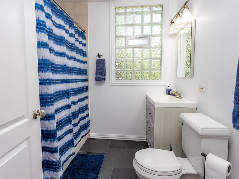 3123 N Southport Ave #1 — Photo 7