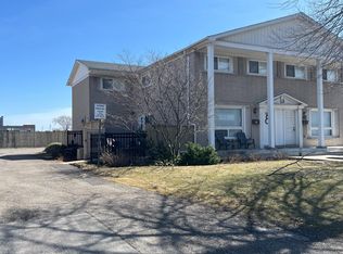 25 Greenford Dr, Hamilton, ON L8G 2G4