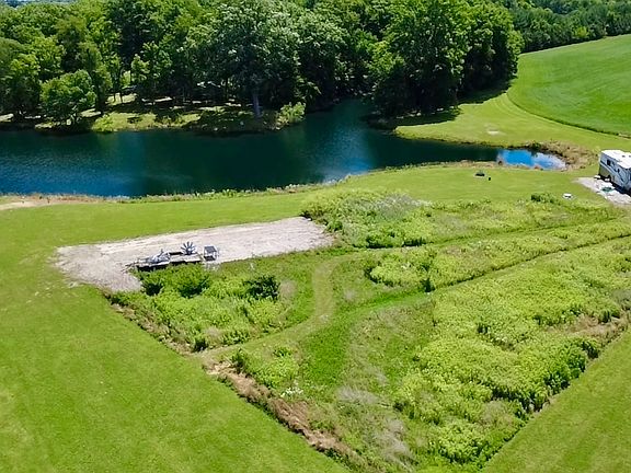 5th image of 830 W County Road 1000 N