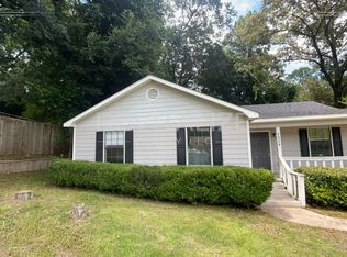 5224 Colonial Cir N, Mobile, AL 36618