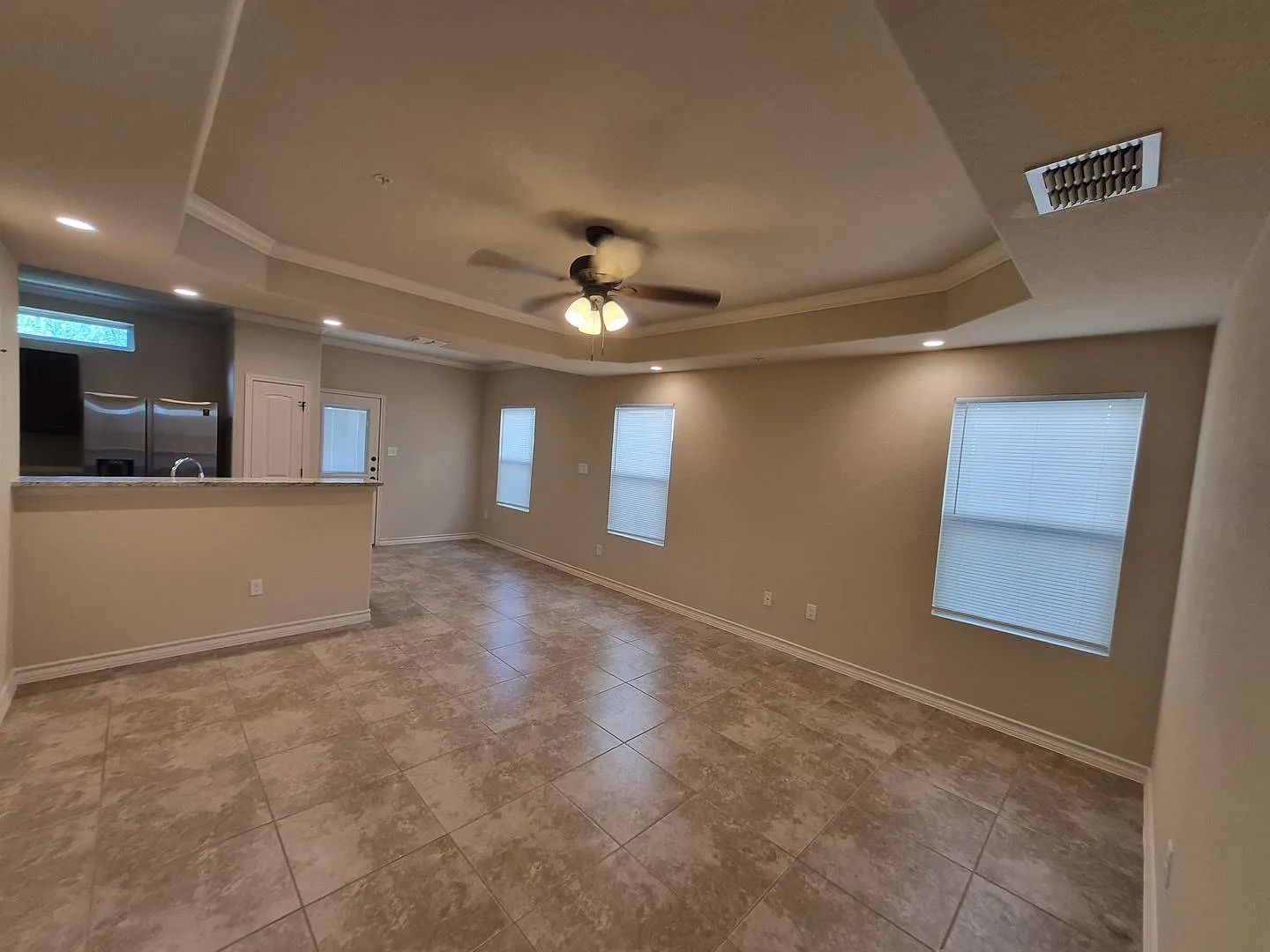 6327 Luglio Lane #104, San Antonio, TX. 78244 — Photo 2
