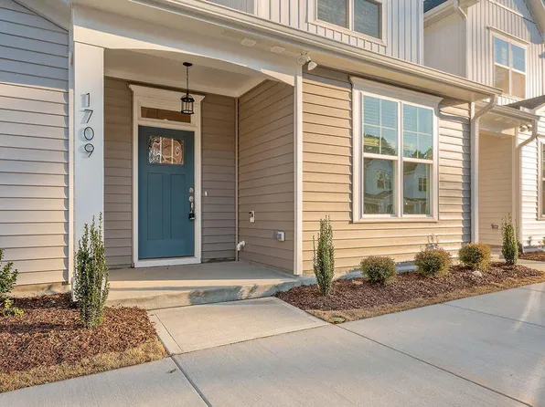 1720 Ballard Dr, Raleigh, NC 27606