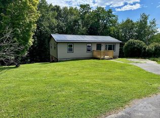 4 W Concord Street Ext, Athens, WV 24712