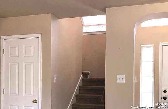 5th image of 274 Val Verde Dr