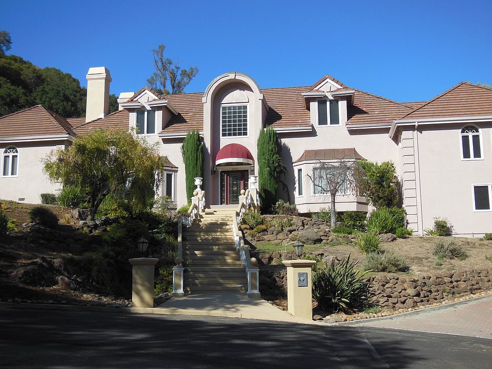 1st image of 14900 Vintner Ct