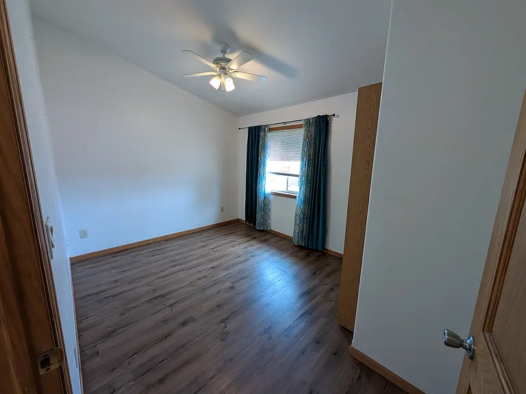 110 Elm St SW #A — Photo 11