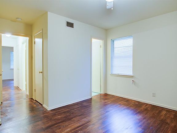 5th image of 1235 Derby Dr