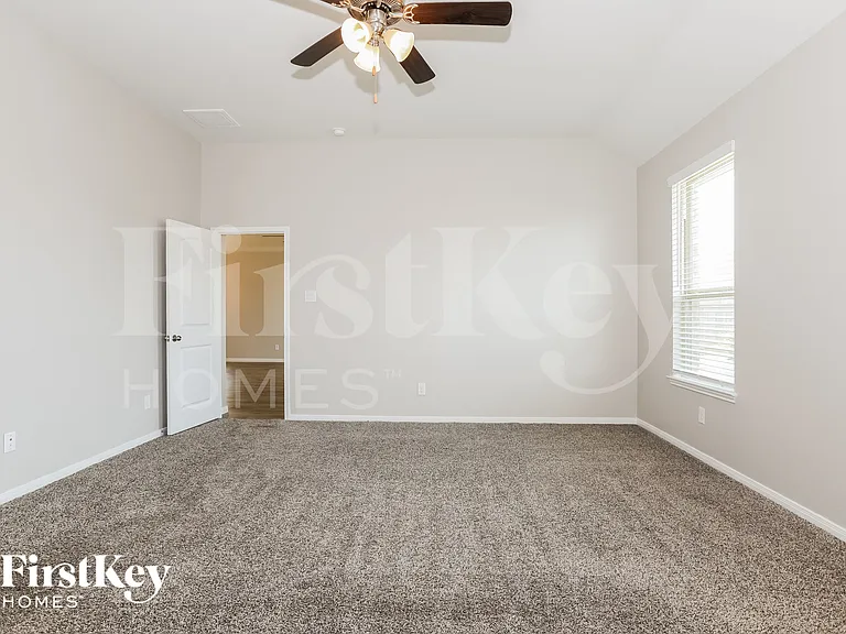 14221 Rainier Peak Xing — Photo 8