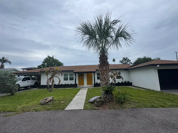 209-215 S Riverside Dr, Indialantic, FL 32903