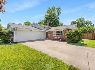 22685 Bard Ave, Fairview Park, OH 44126
